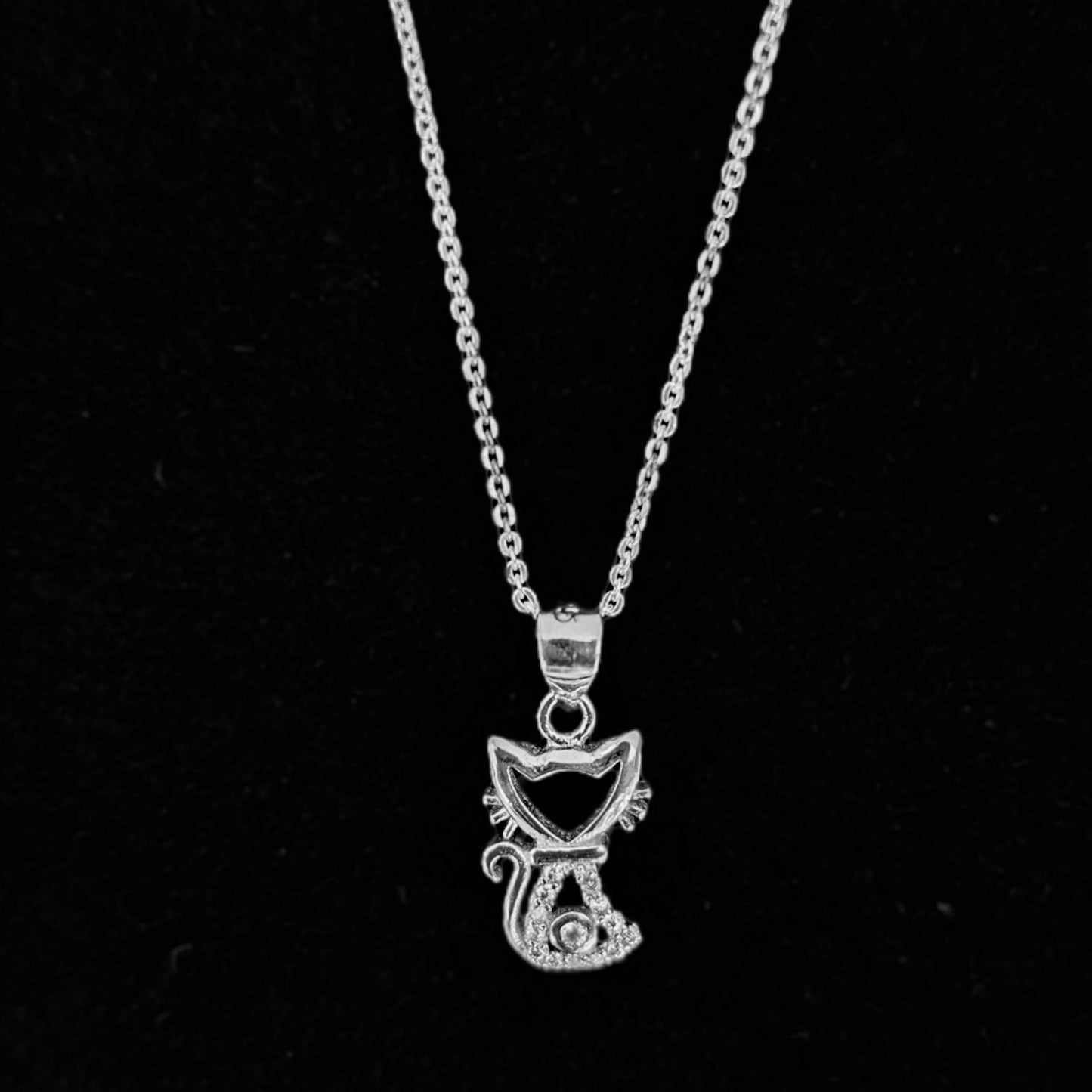 925 SILVER CAT SHAPE PENDANT NECKLACE