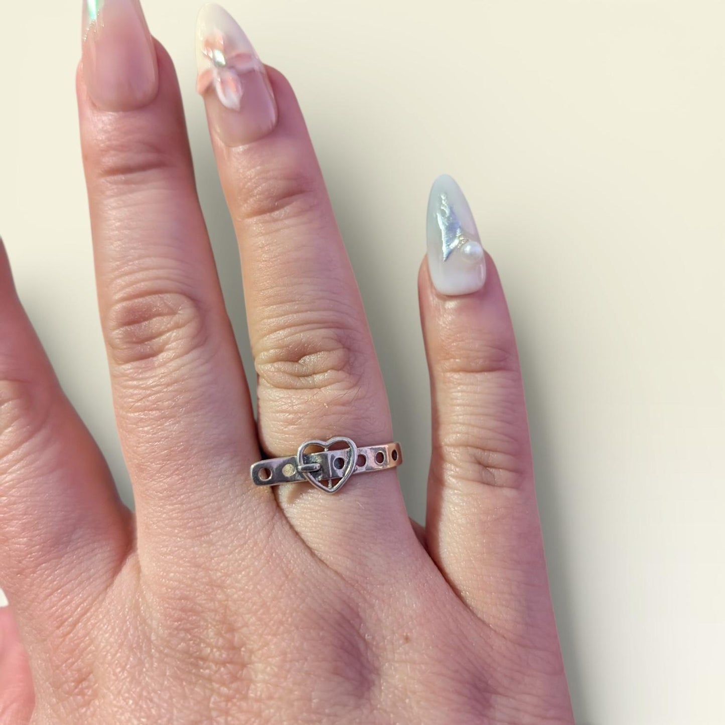 925 SILVER ADJUSTABLE HEART CONCHO BELT SHAPE RING