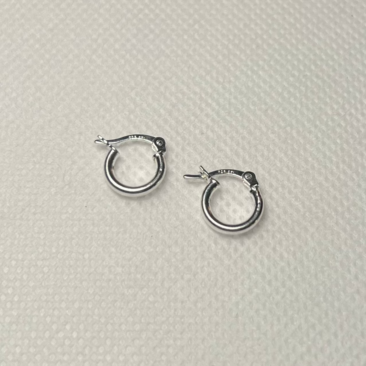 925 Sterling Silver Tiny Hoop Earrings