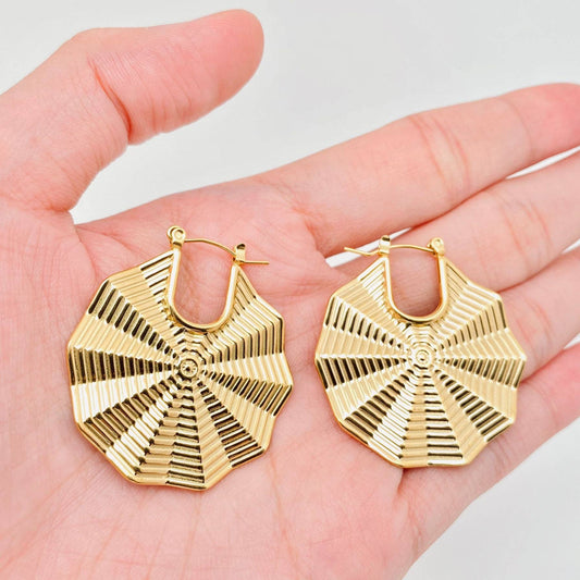 18K Gold Plated Stainless Steel Scalloped Hoop Earrings