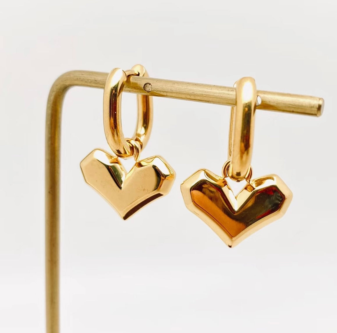 18K GOLD PLATED STAINLESS STEEL HEART HUGGIE EARRINGS