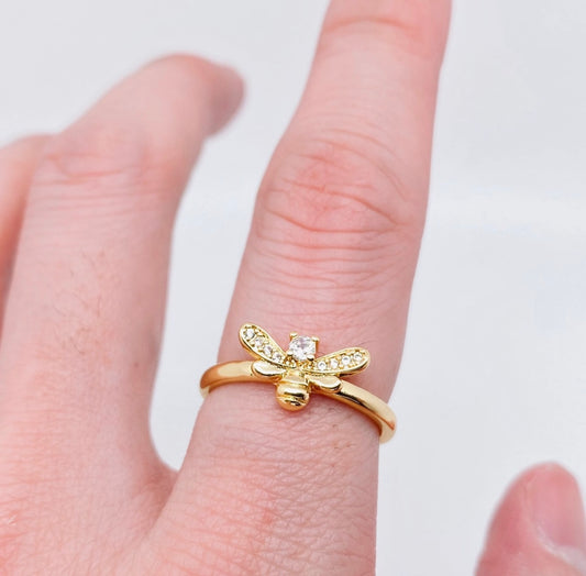 Zirconia Bee Shape Adjustable Ring